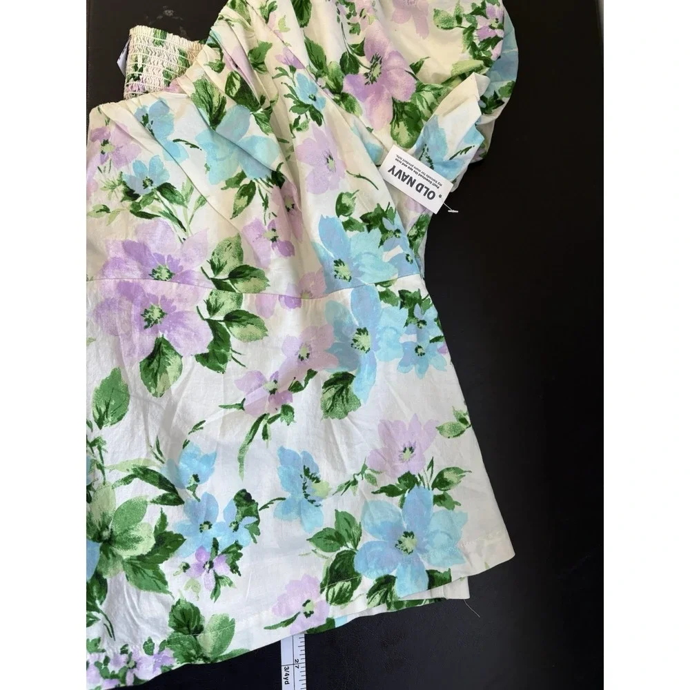 Old Navy features smocked